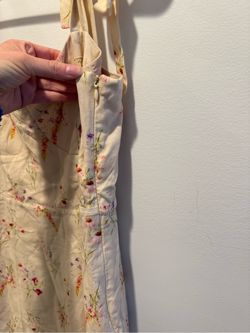 Backyard Roses Floral Tie-Shoulder Sundress NWOT - Picture 3 of 7